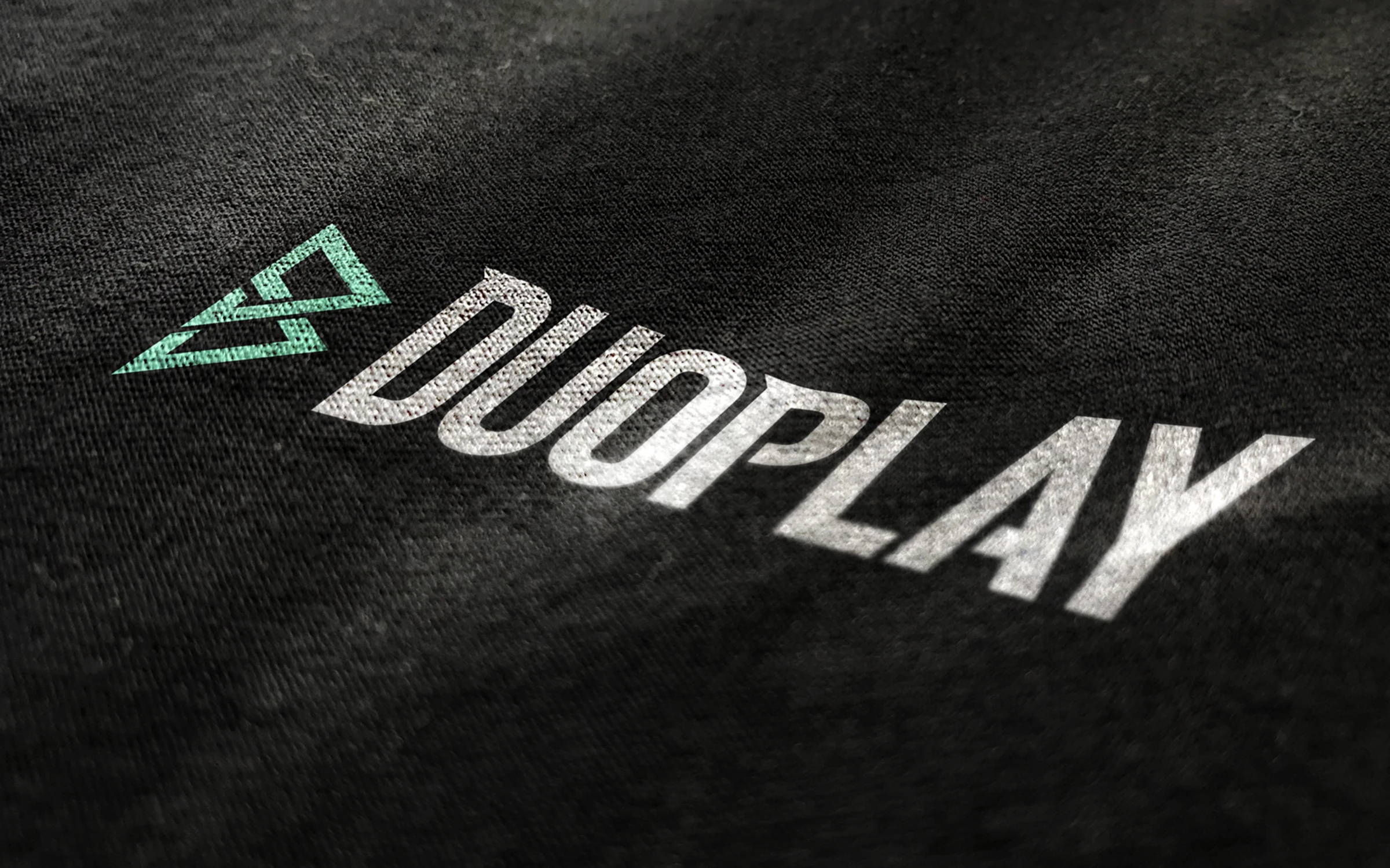 Logo da DuoPlay estampado em tecido