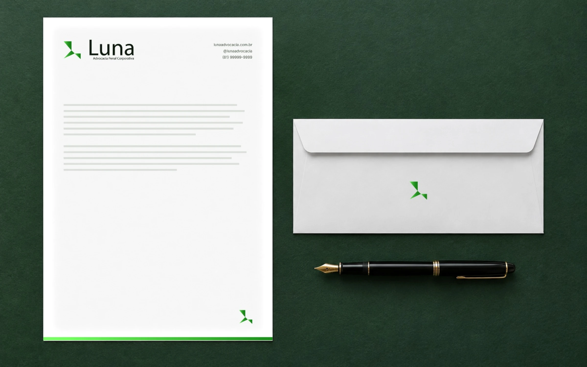 Papel timbrado e envelope com a marca da Luna